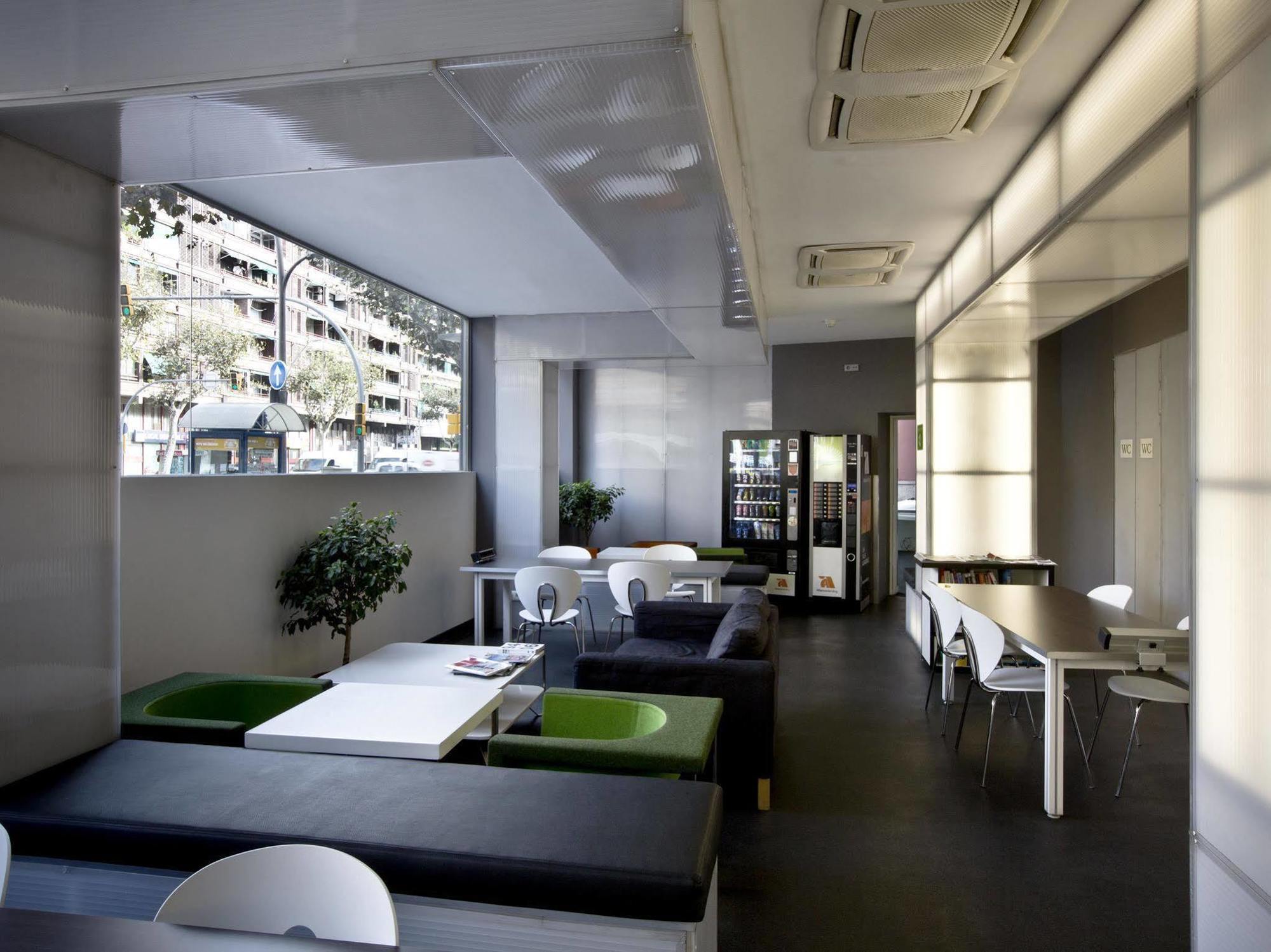 Hotel Dailyflats Cities Barcellona Esterno foto